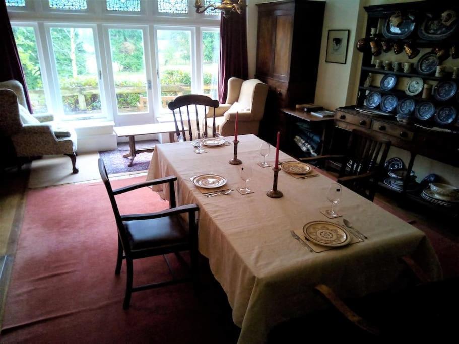 Tranquil Getaway Near Brecon Beacons Llandovery Exterior foto